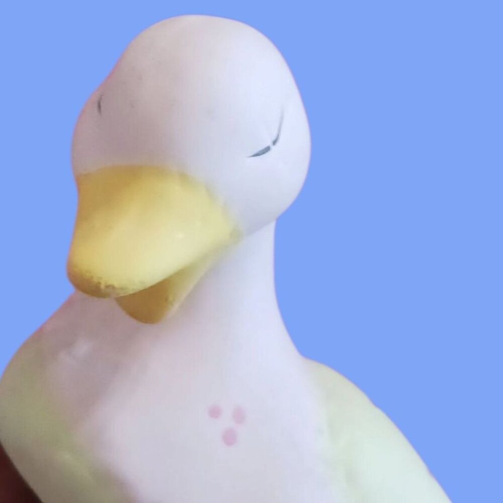 Vintage Quilted Ceramic Duck Figurines Set Of Two Pastel Colors - Picture 3 of 11